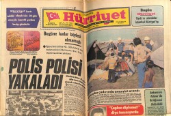 Hürriyet Gazetesi 4 Temmuz 1978 - Bülent Ersoy Taşlık Maksim Afiş - Raffaella Carra Caddebostan Maksim Afiş GZ143280 - 1