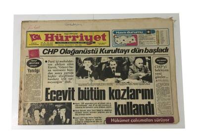 Hürriyet Gazetesi 5 Kasım 1979 -CHP Olağanüstü Kurultayı Dün Başladı GZ9010 - 1