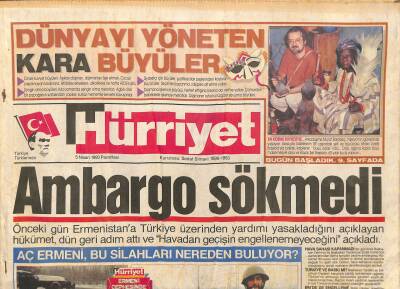 Hürriyet Gazetesi 5 Nisan 1993 - 15 Bin Sivil Azeri Ölüm Çemberinde - Van Dammein Paris Geceleri GZ127322 - 1