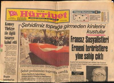 Hürriyet Gazetesi 6 Ekim 1981 - Fransız Sosyalistleri Ermenilere Sahip Çıktı GZ54591 - 1