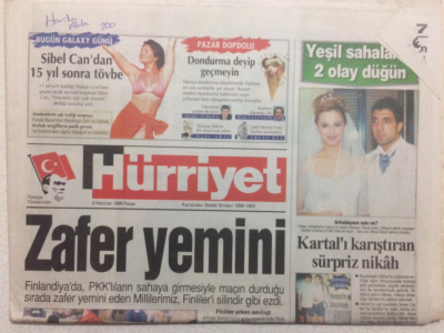 Hürriyet Gazetesi 6 Haziran 1999 - Sibel Candan 15 Yıl Sonra Tövbe GZ27463 - 1