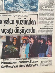 Hürriyet Gazetesi 6 Mart 1977 - Yönetmen Türkan Şoray Brüksel'de Özel Ödül Aldı - Bükreş Hayalet Şehir Oldu GZ156720 - 2