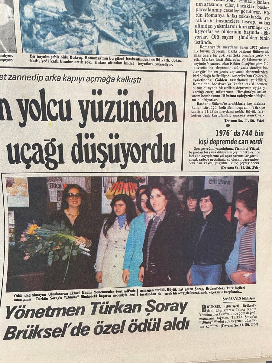 Hürriyet Gazetesi 6 Mart 1977 - Yönetmen Türkan Şoray Brüksel'de Özel Ödül Aldı - Bükreş Hayalet Şehir Oldu GZ156720 - 2