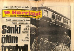 Hürriyet Gazetesi 6 Ocak 1979 - Gazino Afişi * Berrin Özer - Orhan Şener - Deniz Uğur - Erhan Tunay GZ69528 - 3