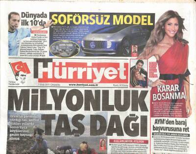 Hürriyet Gazetesi 7 Ocak 2015 - Ankara Valisine Tatil Tepkisi - Çağla Şıkel Ve Emre Altuğ Boşanıyor GZ113300 - 1