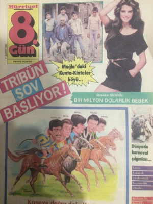 Hürriyet Gazetesi 8. Gün Eki 21 Şubat 1982 - Tribün Şhov Başlıyor - GZ21151 - 1