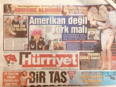 Hürriyet Gazetesi 8 Kasım 2010 - Ahmet Davutoğlu Erbilde Barzani İle Görüştü GZ40097 - 1