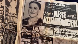 Hürriyet Gazetesi 9 Ağustos 1980 - Yenikapı Gar Gazinosu Neşe Karaböcek Afişi GZ69191 - 4