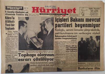 Hürriyet Gazetesi 9 Aralık 1960 - Topkapı Olayının Esrarı Çözülüyor , Kıbrısla Alakalı Yeni Bir Toplantı GZ16533 - 1