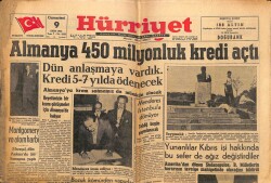 Hürriyet Gazetesi 9 Ekim 1954 - Yunanlılar Kıbrıs İşi İçin Ağız Değiştirdiler GZ71135 - 1