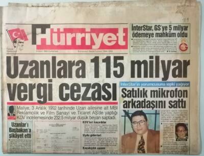 Hürriyet Gazetesi 9 Ekim 1993 Hülya Avşar 3,5 Milyarlık Sarayı Kaptı -GZ37244 - 1