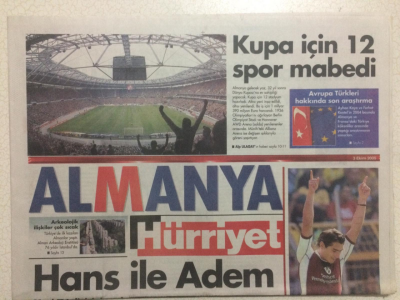 Hürriyet Gazetesi Almanya Eki 3 Ekim 2005 - Hans İle Adem GZ23825 - 1