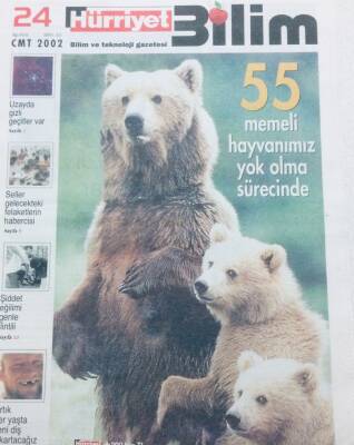 Hürriyet Gazetesi Bilim Eki 24 Ağustos 2002 - Uzayda Gizli Geçitler Var GZ41526 - 1