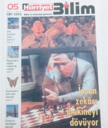 Hürriyet Gazetesi Bilim Eki - 5 Nisan 2003 - İnsan Zekası Makineyi Dövüyor GZ46382 - 2