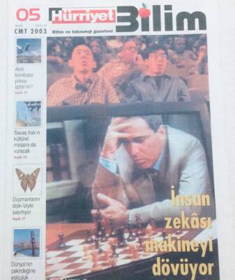 Hürriyet Gazetesi Bilim Eki - 5 Nisan 2003 - İnsan Zekası Makineyi Dövüyor GZ46382 - 1