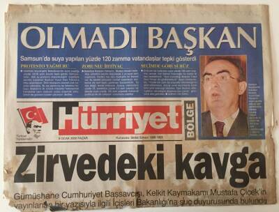 Hürriyet Gazetesi Bölge Eki -9 Ocak 2000 - Zirvedeki Kavga - GZ43931 - 1