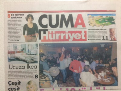 Hürriyet Gazetesi Cuma Eki - 19 Kasım 2004 - Giymek İçin Değil Sadece Seyretmek İçin, Bir Cem Yılmaz Stand-upı GZ24424 - 1