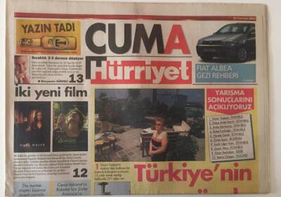 Hürriyet Gazetesi Cuma Eki 22 Temmuz 2005 - Türkiyenin En Güzel Balkonu 8 Sırada Sezen Aksunun Balkonu Var - GZ20295 - 1
