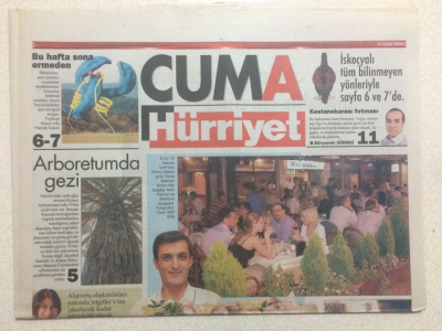 Hürriyet Gazetesi Cuma Eki 24 Eylül 2004 - Kadifenin Saltanatı GZ23896 - 1