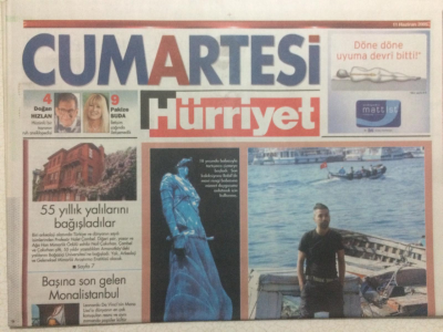Hürriyet Gazetesi Cumartesi Eki 11 Haziran 2005 - Ümit Ünal Artık Kahkaha Dönemine Geçtim GZ23945 - 1