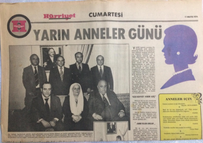 Hürriyet Gazetesi Cumartesi Eki 11 Mayıs 1974 - Yarın Anneler Günü, Ecevit Zayıflıyor Erbakan Şişmanlıyor Acaba Neden? GZ21495 - 1