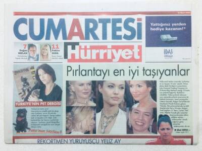 Hürriyet Gazetesi Cumartesi Eki 12 Mart 2005 - Lily Cole Ona Kate Mossun Varisi Diyorlar GZ41528 - 1