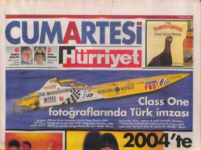 Hürriyet Gazetesi Cumartesi Eki 18 Ekim 2003 - Dünya Sürat Tekneleri Yarışı Class Oneın Dört Fotoğrafçısından Biri Türk GZ93623 - 1