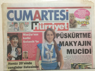 Hürriyet Gazetesi Cumartesi Eki 2 Haziran 2007 - Püskürtme Makyajın Mucidi GZ23904 - 1