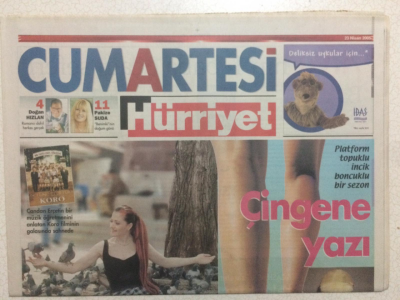 Hürriyet Gazetesi Cumartesi Eki 23 Nisan 2005 - Candan Erçetin Sahnede GZ23921 - 1