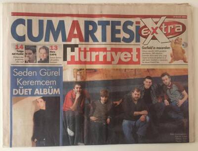 Hürriyet Gazetesi Cumartesi Eki 24 Aralık 2005 - Seden Gürel Keremcem Düet Albüm Röportaj GZ31384 - 1