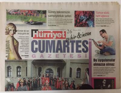 Hürriyet Gazetesi Cumartesi Eki - 26 Mayıs 2012 - Şarkıcı Nalan Aşk Sadece Albümde ... GZ25313 - 1