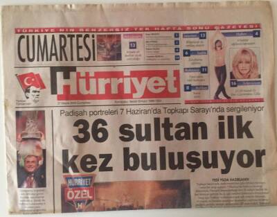 Hürriyet Gazetesi Cumartesi Eki 27 Mayıs 2000 - Padişah Portreleri 7 Haziranda Topkapı Sarayında Sergileniyor 36 Sultan İlk Kez Buluşuyor GZ31395 - 1