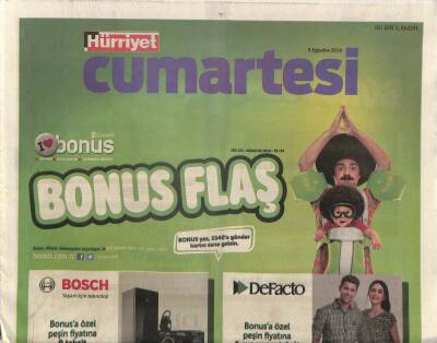 Hürriyet Gazetesi Cumartesi Eki 9 Ağustos 2014 - Tuğçe Kazazdan Edep Dersleri - Dünyanın En Derine Dalan Kadını Şahika Encümen GZ117182 - 1