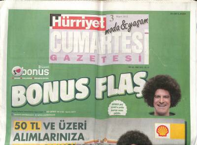 Hürriyet Gazetesi Cumartesi Moda&Yaşam Eki 3 Mart 2012 - Günde 8 Euroya Tandemle Dünya Turu GZ124639 - 1