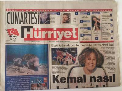 Hürriyet Gazetesi Cumhuriyet Eki 30 Haziran 2001 - Kemal Nasıl Leyla Oldu Hidayet Türkoğlu , Ve Kerem Tunçeri nin Atrenörü GZ18753 - 1
