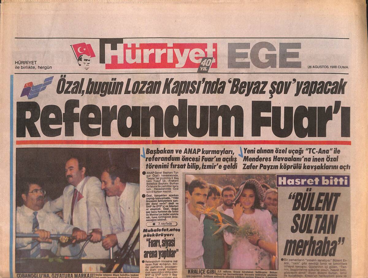 Hürriyet Gazetesi Ege Eki 26 Ağustos 1988 - Bülent Ersoy Merhaba - Bakan Güzel'in Çilekeş Futbolcuları GZ135041 - 1