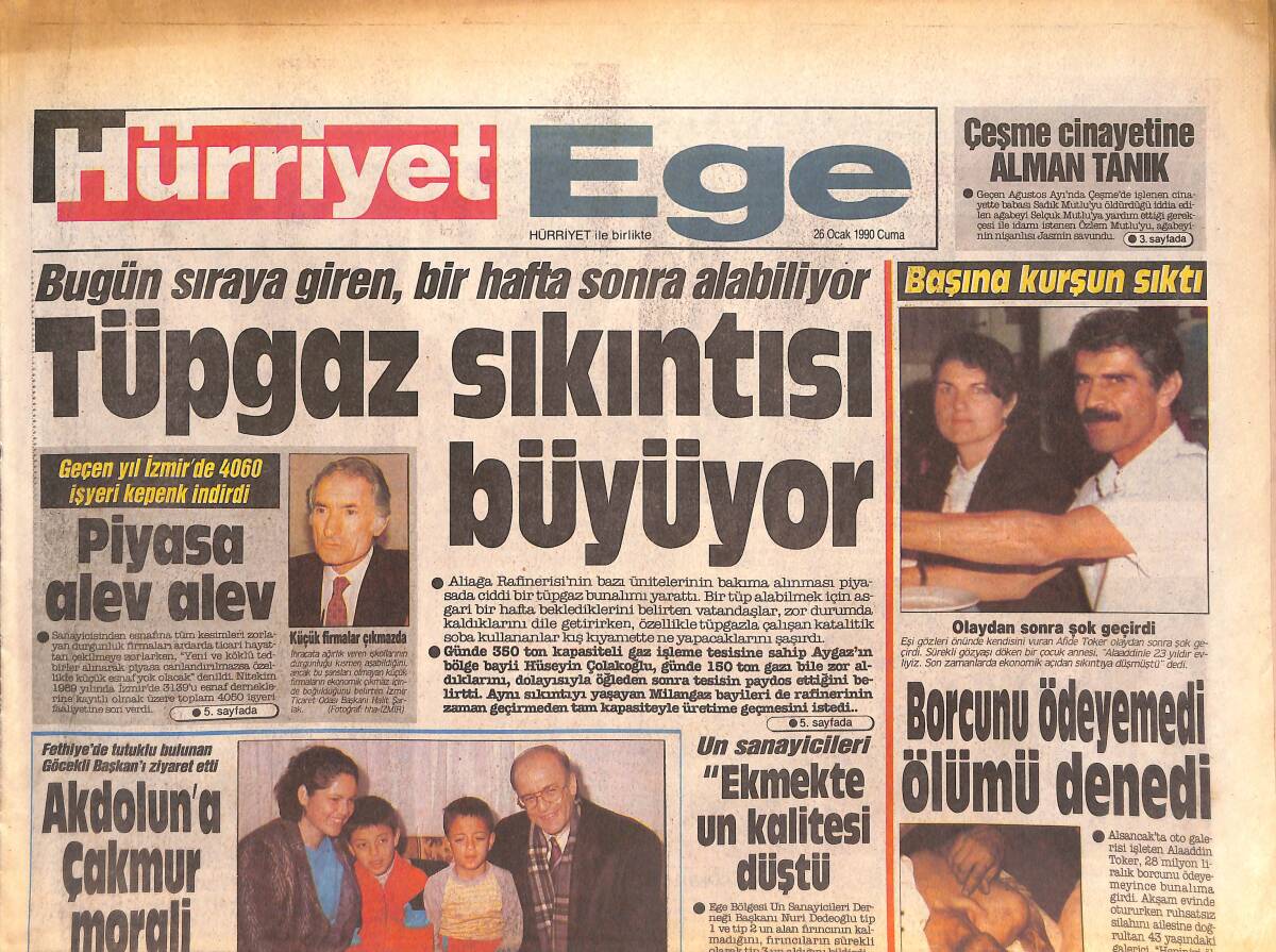 Hürriyet Gazetesi Ege Eki 26 Ocak 1990 - Aysen Uğural Kömürcü Oldu - Tüpgaz Sıkıntısı Büyüyor GZ135044 - 1
