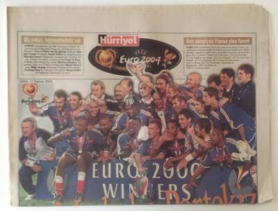 Hürriyet Gazetesi Euro 2004 Eki 11 Haziran 2004 - Merhaba Portekiz ... GZ31376 - 1