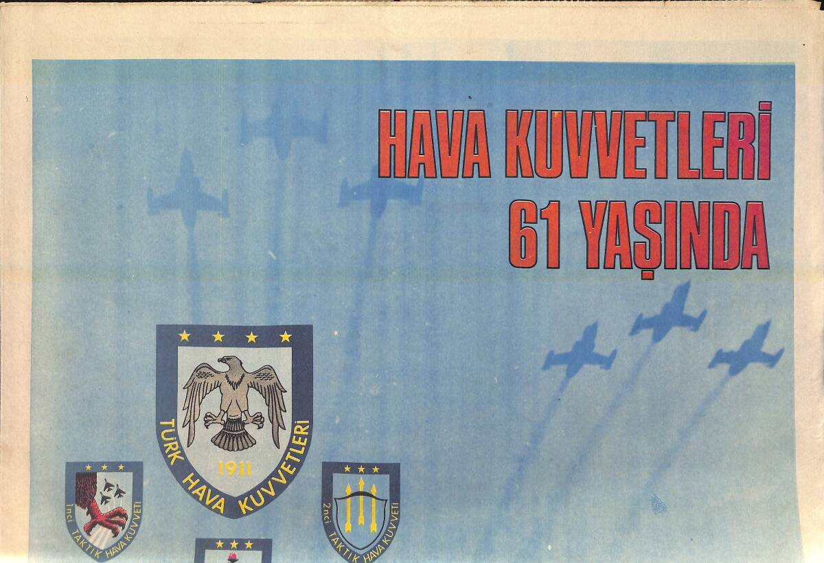 Hürriyet Gazetesi - Hava Kuvvetleri 61 Yaşında GZ156505 - 1