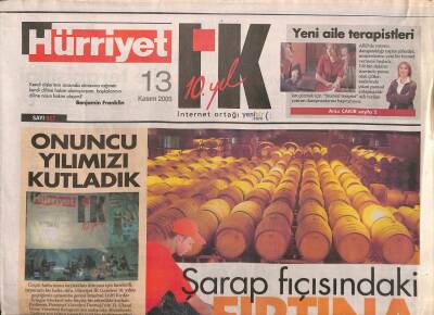 Hürriyet Gazetesi I.K Eki 13 Kasım 2005 - Kayamandi Köyünün Öğretmeni GZ93762 - 1