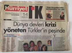 Hürriyet Gazetesi IK Eki - 14 Ağustos 2005 - Dünya Devletleri Krizi Yöneten Türklerin Peşinde - GZ43935 - 2