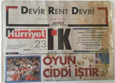 Hürriyet Gazetesi IK Eki - 23 Mart 2008 - İlk Aşk Veya Aşkın İlk Dönemi - GZ43936 - 2