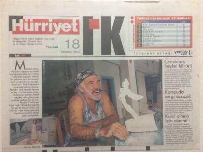Hürriyet Gazetesi İnsan Kaynakları Eki 18 Temmuz 2004 - Heykel Aşkı Şaka Birşey Değil GZ35051 - 1