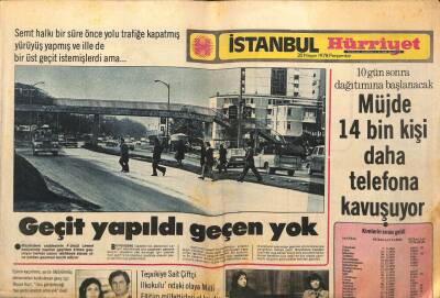 Hürriyet Gazetesi İstanbul Eki 20 Nisan 1978 - Yeşilköy Havalimanı Büfesine Gelen Samsun Sigarasını Personel Kapıştı GZ93820 - 1