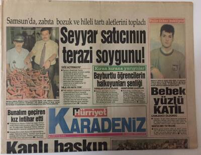 Hürriyet Gazetesi Karadeniz Eki - 18 Haziran 1993 - Sinoplu Öğrenciler Herşey Doğa İçin Deyip Sokaktan Çöpleri Topladılar GZ25287 - 1