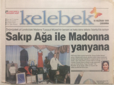 Hürriyet Gazetesi Kelebek 16 Haziran 1999 - Sakıp Ağa İle Madonna Yanyana GZ27141 - 1