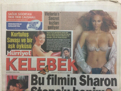 Hürriyet Gazetesi Kelebek 23 Aralık 2005 - Victorias Secret Kızları Geliyor GZ27107 - 1
