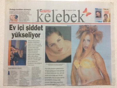 Hürriyet Gazetesi Kelebek 25 Ağustos 1998 - Ev İçi Şiddet Yükseliyor GZ24964 - 1