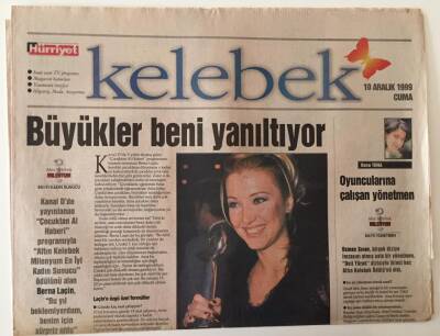 Hürriyet Gazetesi Kelebek Eki 10 Aralık 1999 - Altın Kelebekte En İyi Kadın Sunucu Berna Laçin Seçildi GZ18621 - 1