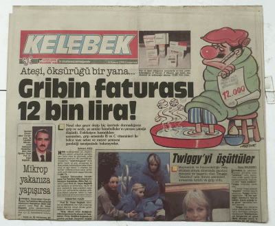 Hürriyet Gazetesi Kelebek Eki 12 Kasım 1988 - Twiggy yi Üşüttüler GZ7302 - 1